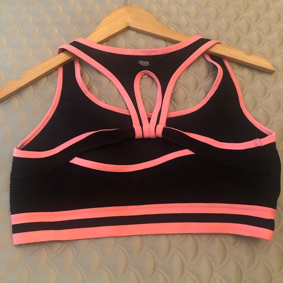 Forever 21 Athletic Sports Bra Bundle. New never used - Picture 2 of 6